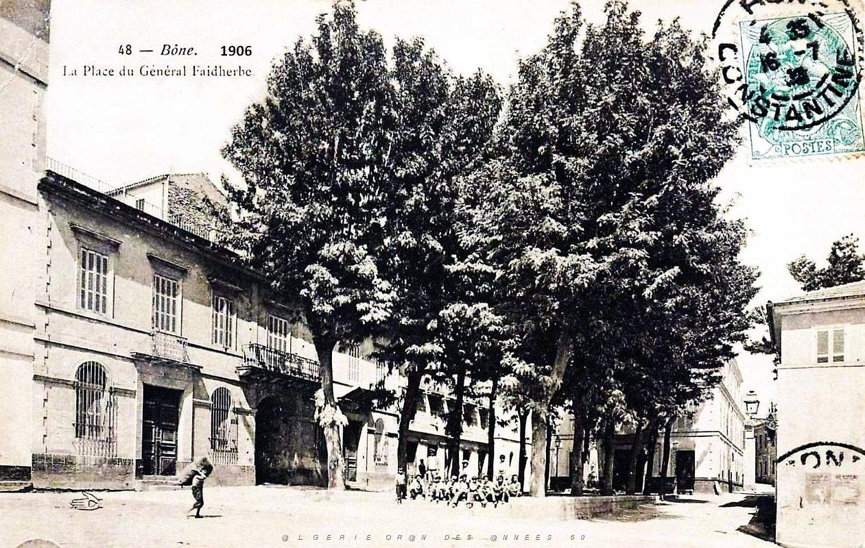 Bone - Place du General Faidherbe - 1906.jpg